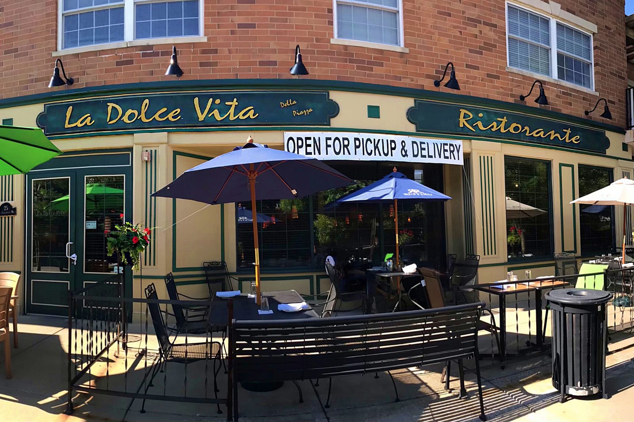 dolce vita paily cafe